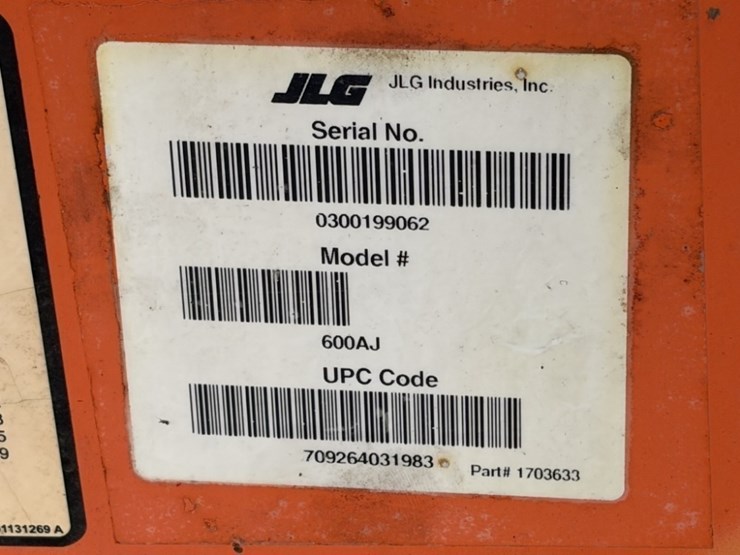 2015-jlg-600aj-image-15