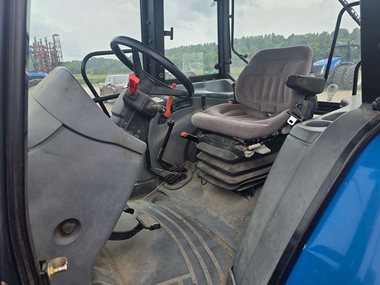2002-new-holland-tl100-image-49