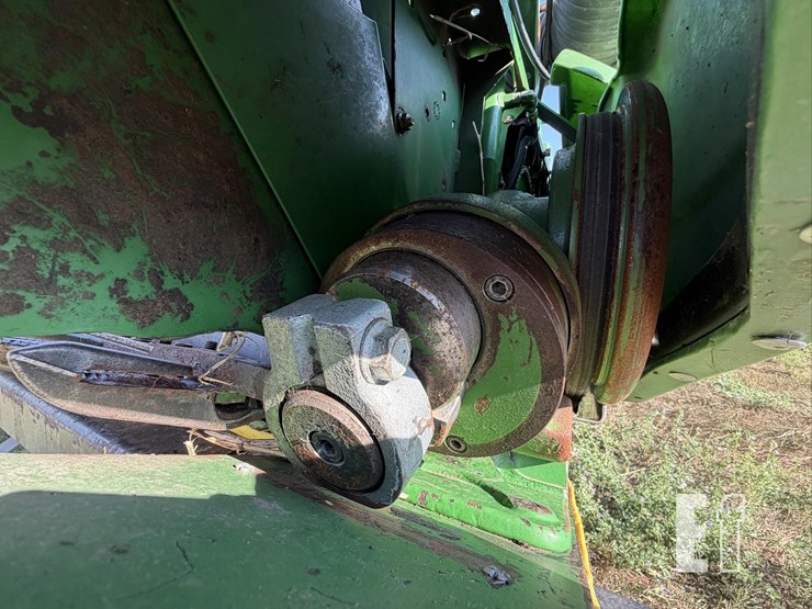 2004-john-deere-630f-image-21