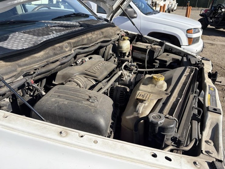 2005-dodge-ram-2500-image-8