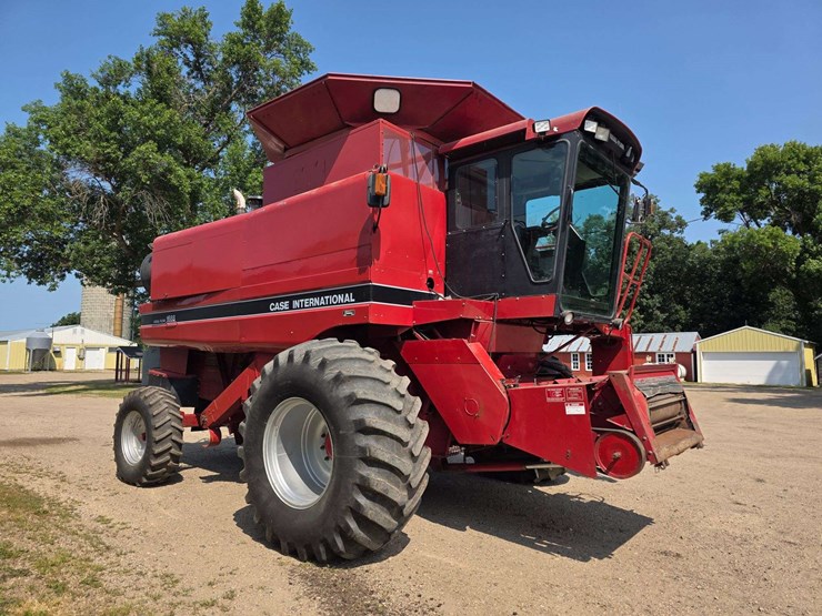 1994-case-ih-1688-image-9