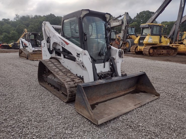 bobcat-t740-image-36