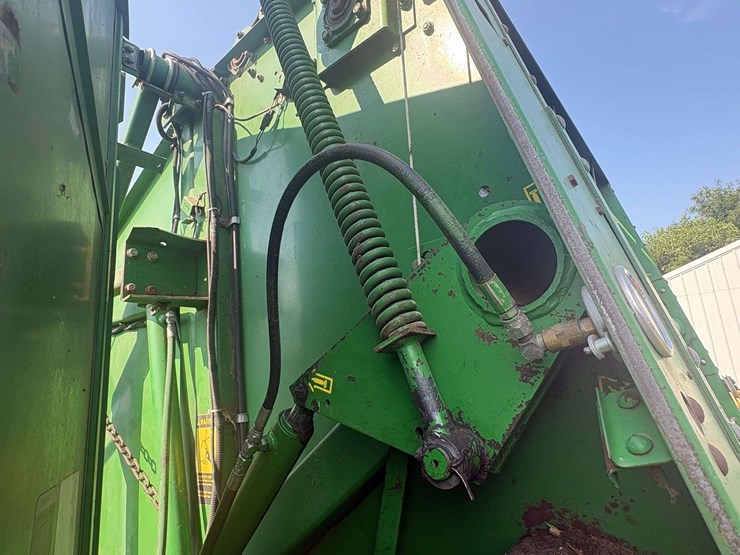john-deere-535-image-32