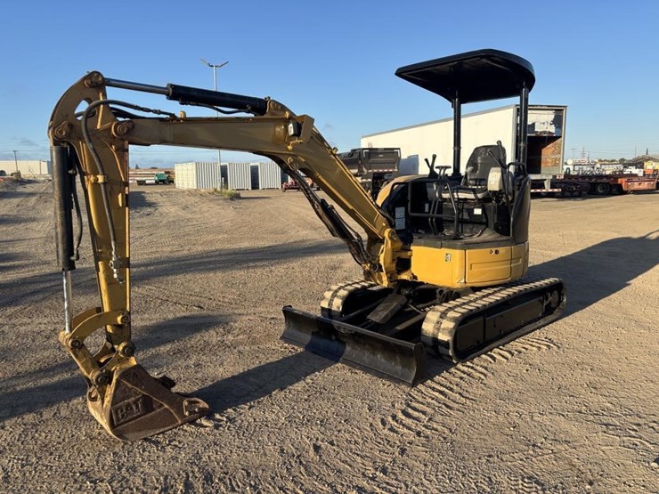 2007-caterpillar-303c-cr-image-1