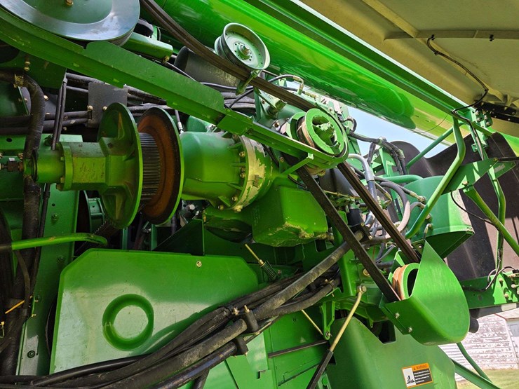 2007-john-deere-9760-sts-image-26
