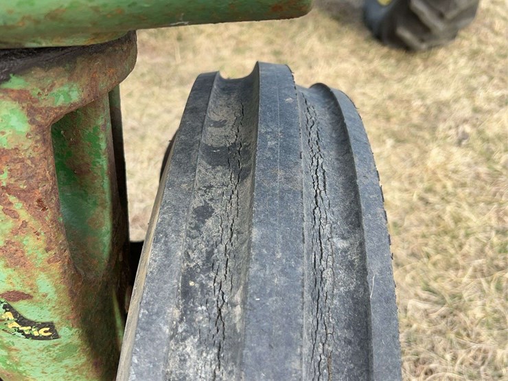 john-deere-50-image-16