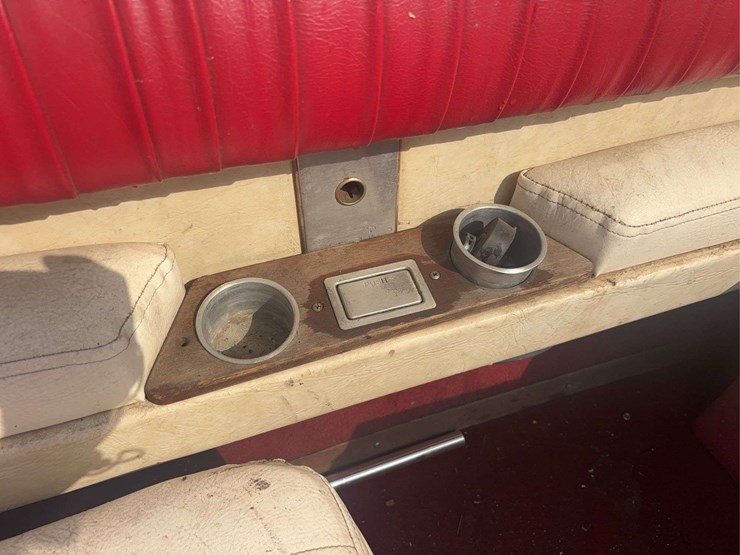 18’-cobalt-boat-and-trailer-image-19