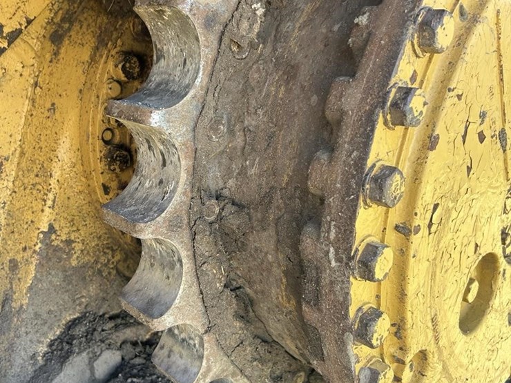 caterpillar-d6h-ii-image-12