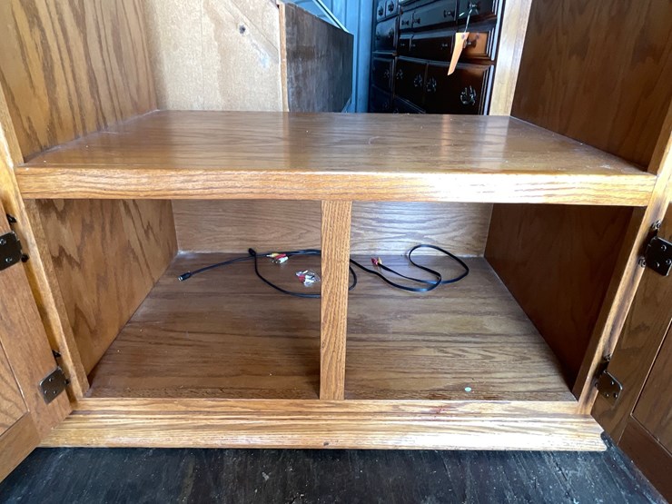 #4707-•-wooden-tv-stand-image-13