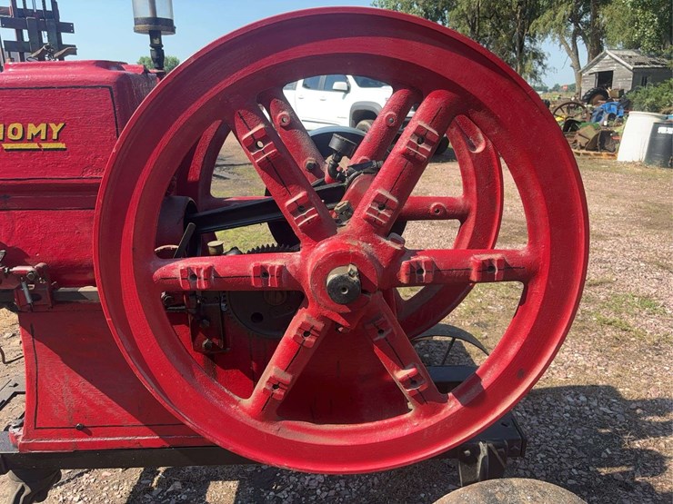 economy-7-horse-hit-and-miss-engine,-cart,-and-original-base-image-17