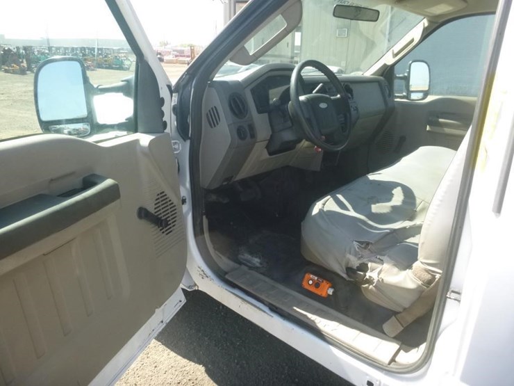 2008-ford-f350-image-10
