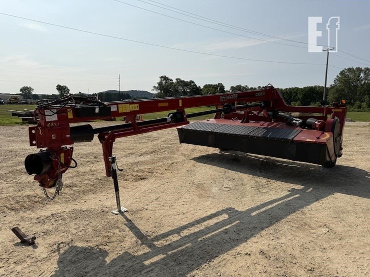 2021-case-ih-dc133-image-1