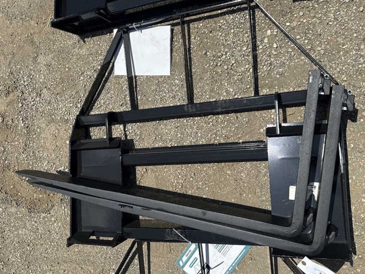 #55-•-skid-steer-48"-adjustable-forks-image-1