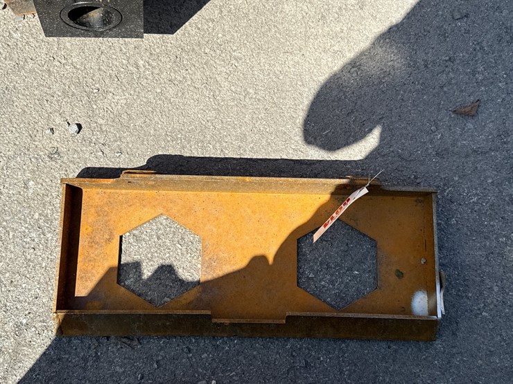 #6014-•-dingo-weld-on-plate-image-1