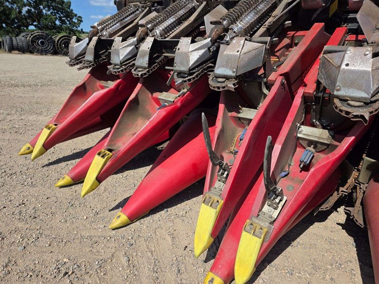 2007-geringhoff-rota-disc-12-row-30”-folding-corn-head,-single-point-hookup,-knives-in-really-good-s-image-53
