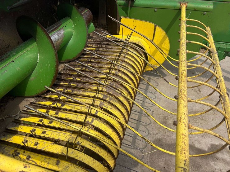 john-deere-3800-image-36