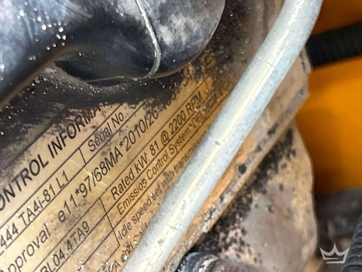2014-jcb-527-58-image-11