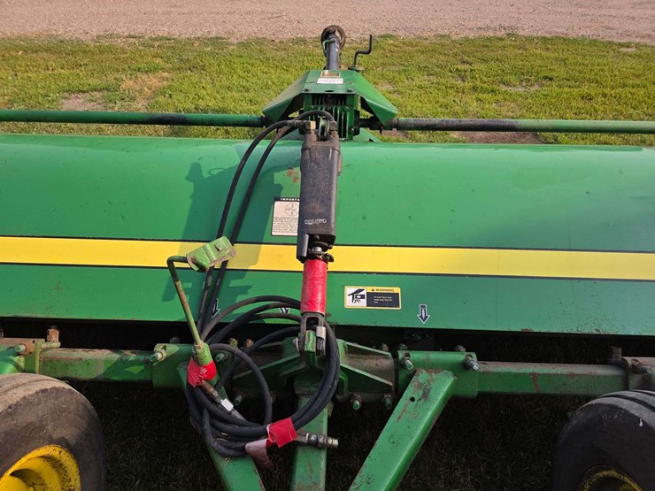 john-deere-220-image-26