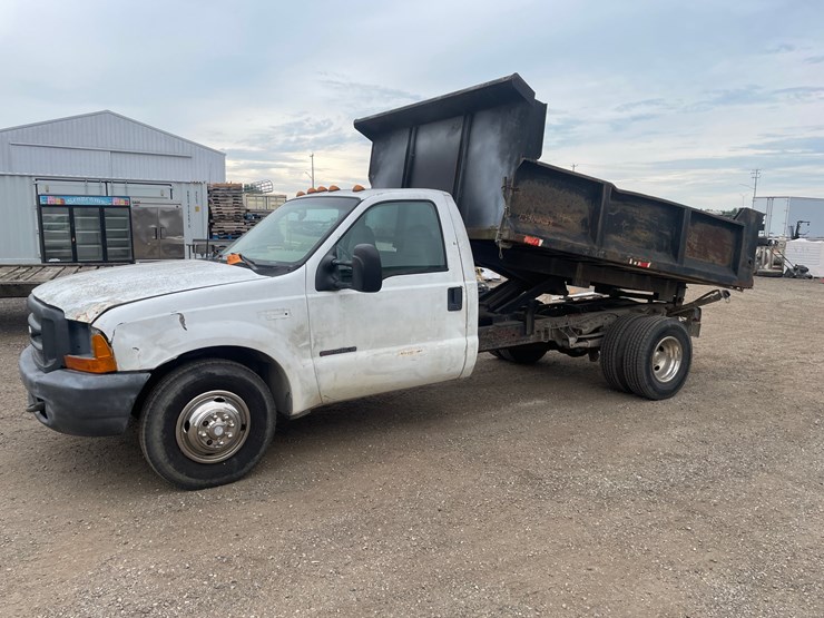 2000-ford-f350-image-37