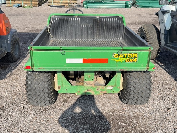 john-deere-gator-image-8