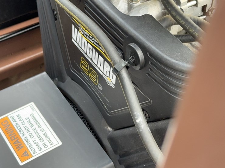 #3076-•-grasshopper-729-zero-turn-mower-image-12