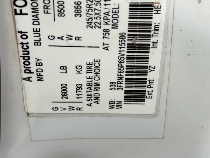 2004-ford-f650-image-15