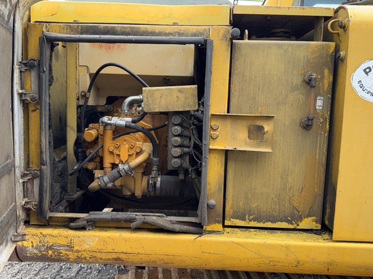 komatsu-pc120-image-8