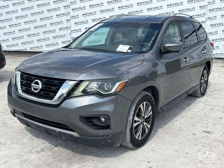 2018-nissan-pathfinder-image-1