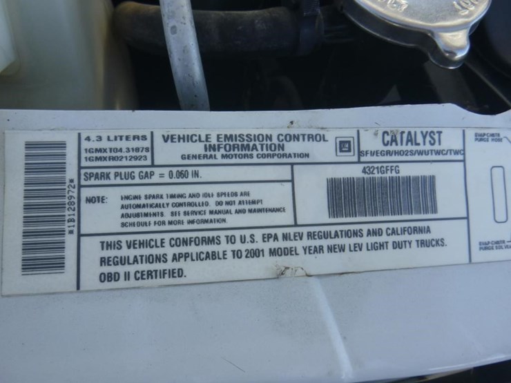 2001-chevrolet-astro-image-11