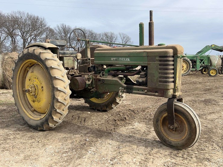 john-deere-model-b-image-7