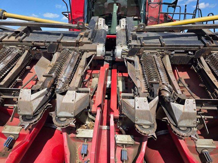 2007-geringhoff-rota-disc-12-row-30”-folding-corn-head,-single-point-hookup,-knives-in-really-good-s-image-52