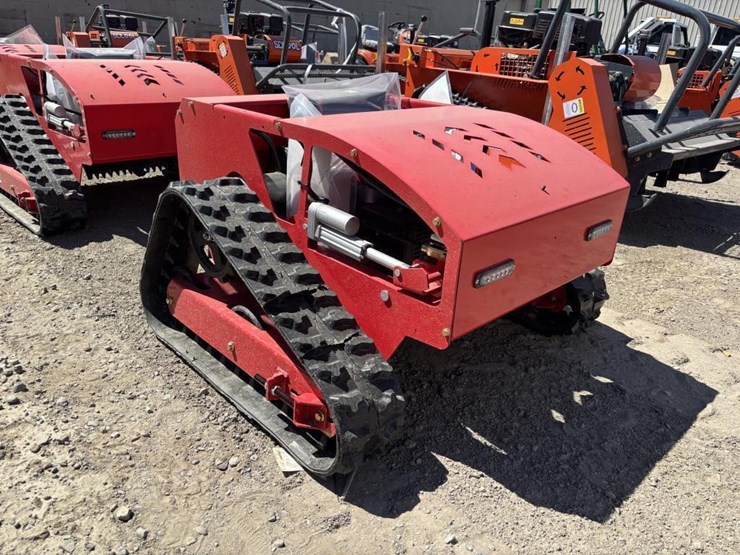 2026-sdlool-800-r/c-mower-image-2