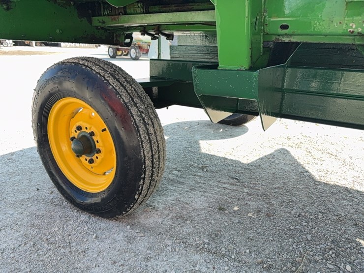 1990-john-deere-643-image-29