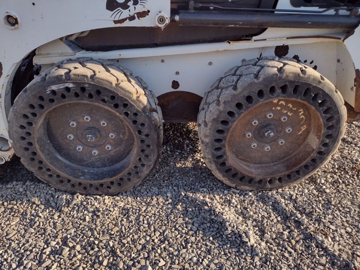 bobcat-s450-image-15