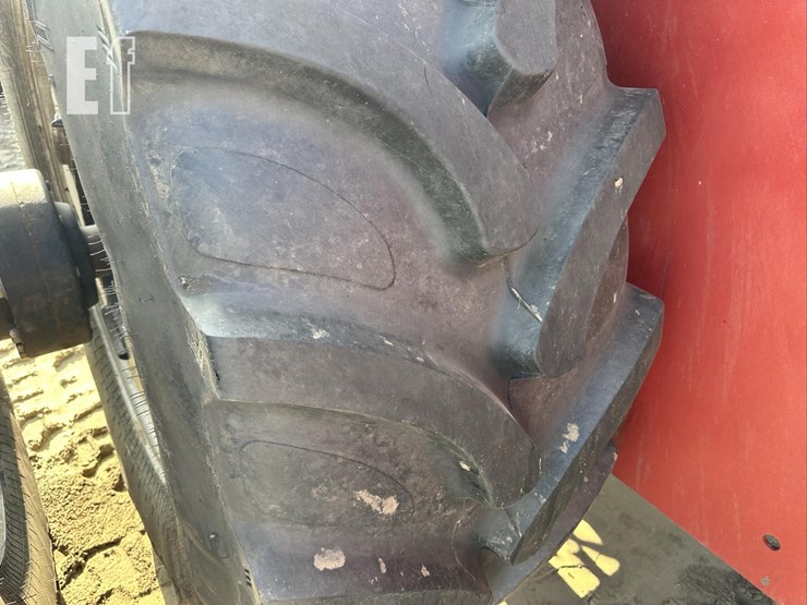 2010-case-ih-steiger-485-image-27