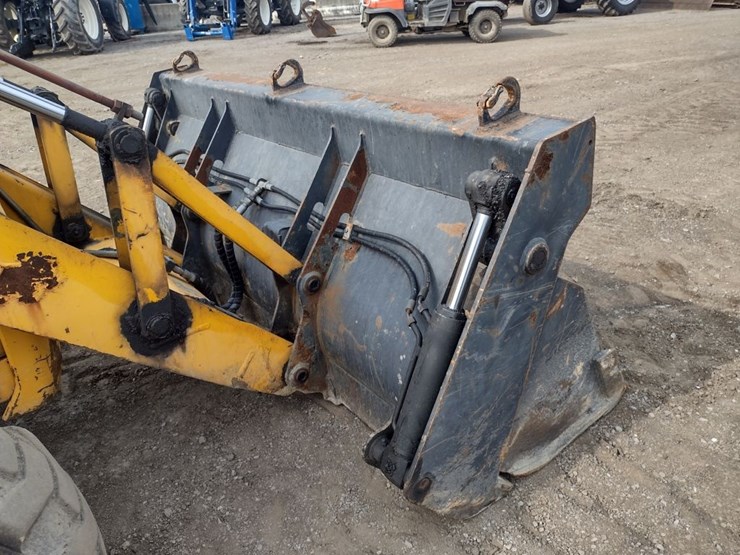 jcb-3cx14-image-21