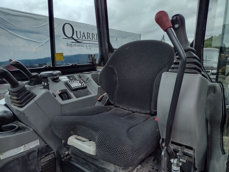 bobcat-e35-image-11