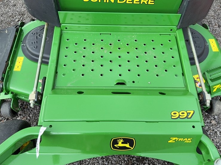 2011-john-deere-997-image-5