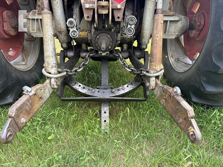 massey-ferguson-1100-image-12
