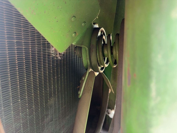 john-deere-630-image-26
