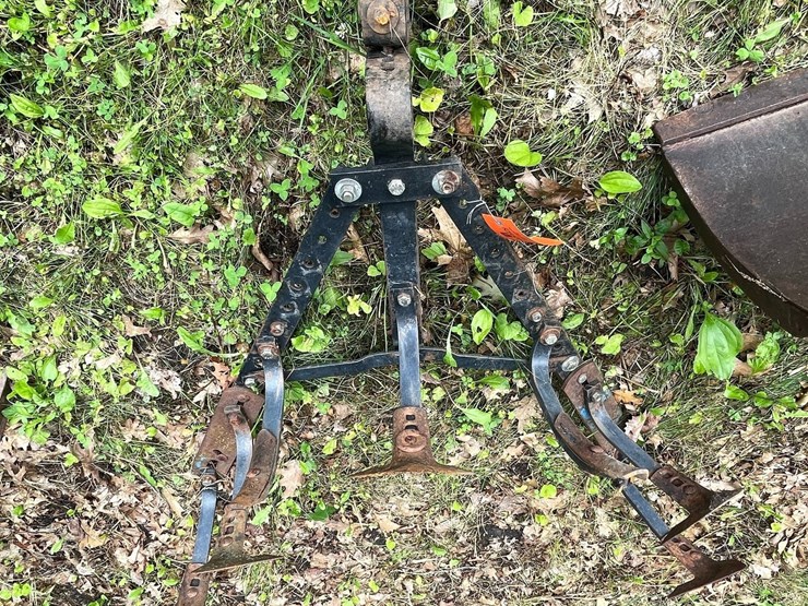 #6114-•-cultivator-attachment-image-2