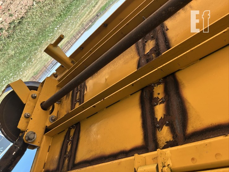 2013-new-holland-cx8080-image-67