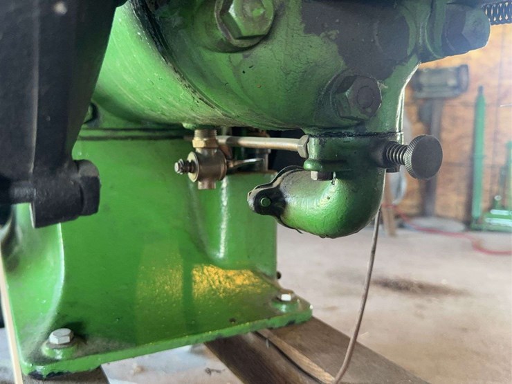 root-and-vandervoort-john-deere-4-horse-hit-and-miss-engine-with-cart-image-10