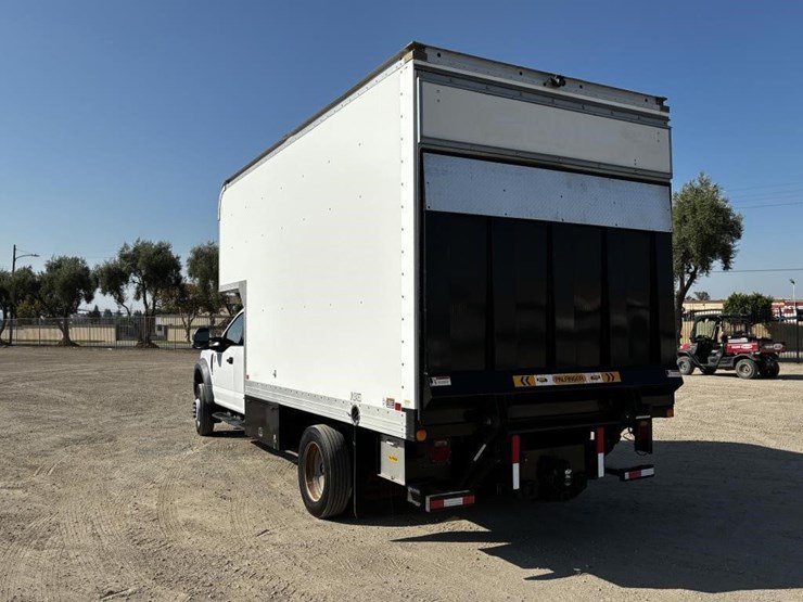 2018-ford-f550-xlt-image-4