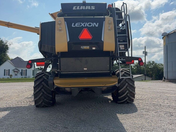 2021-claas-lexion-760-image-15