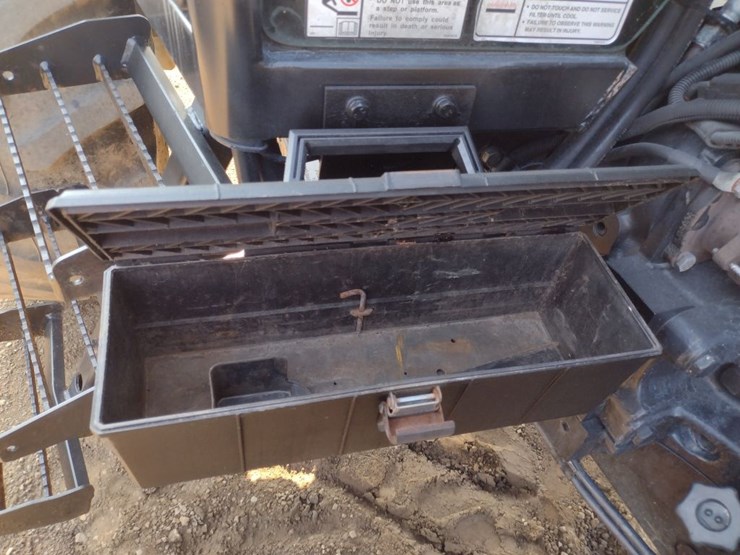 new-holland-ts6020-image-29