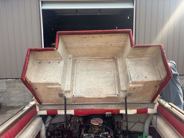 18’-cobalt-boat-and-trailer-image-17