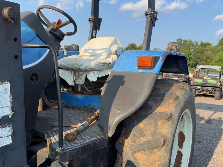 new-holland-ts100-image-15