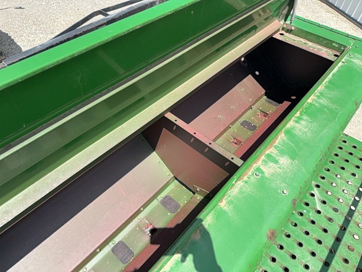 john-deere-750-image-17