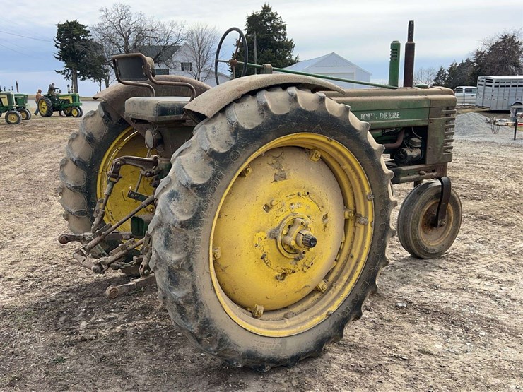 john-deere-model-b-image-5